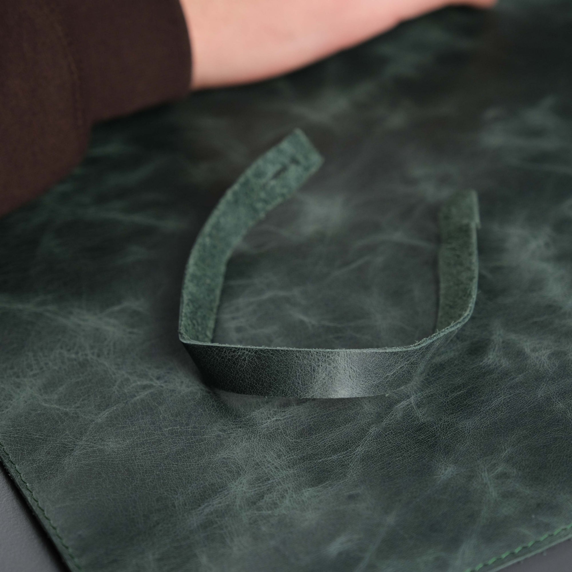 The Toronata | Forest Green Full-Grain Leather Desk Pad