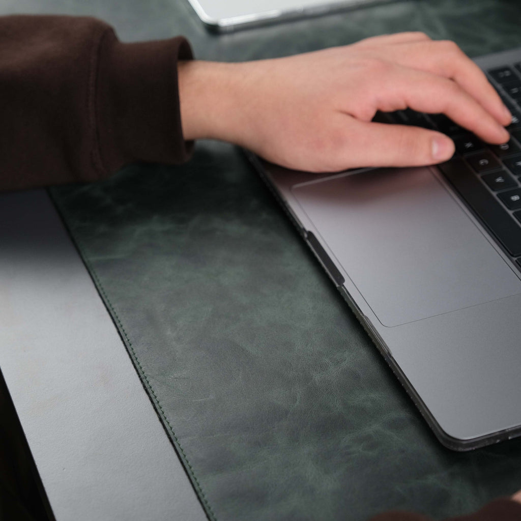 The Toronata | Forest Green Full-Grain Leather Desk Pad