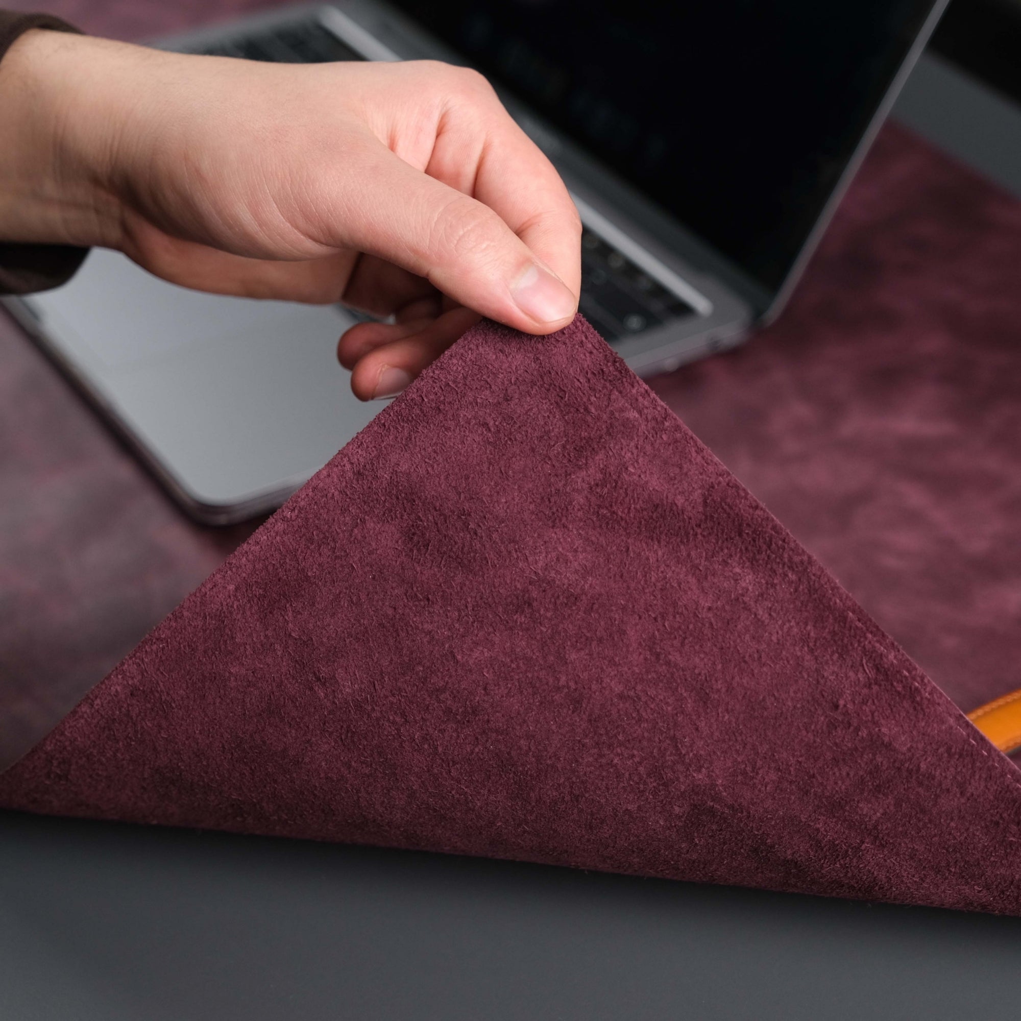 The Toronata | Deep Burgundy Full-Grain Leather Desk Pad