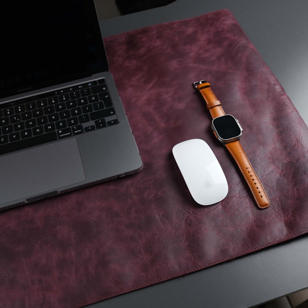The Toronata | Deep Burgundy Full-Grain Leather Desk Pad