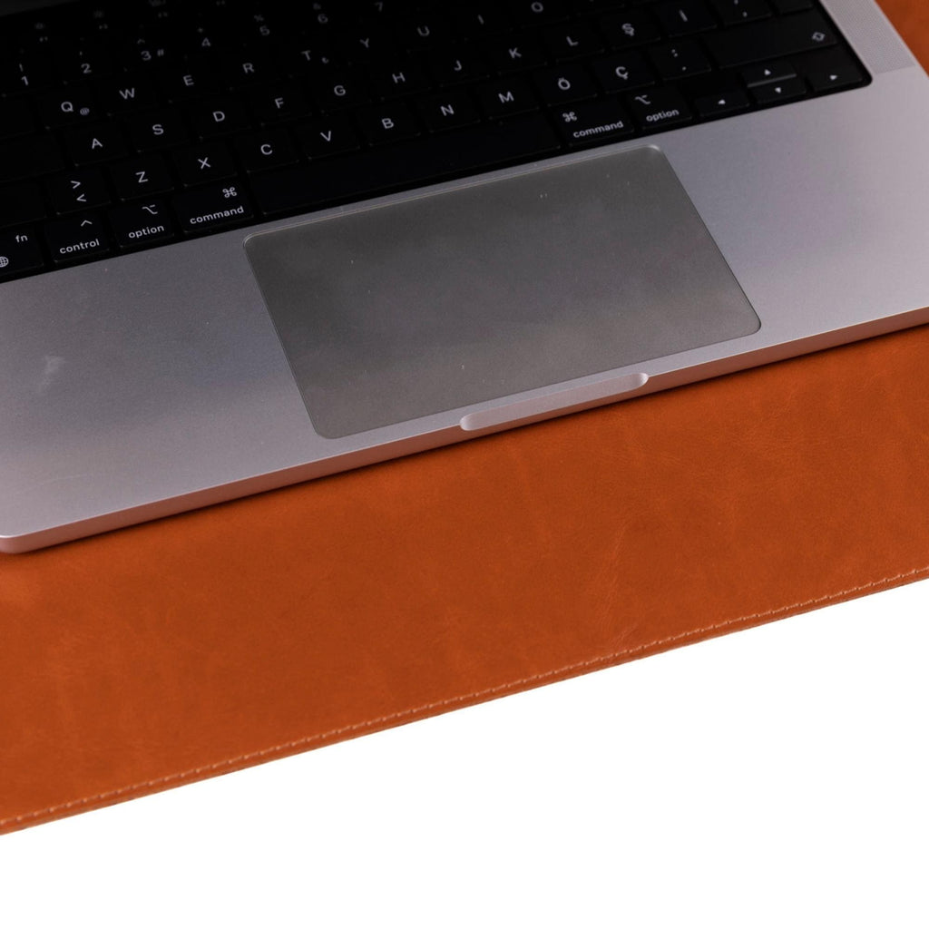 Rawlins Full-Grain Leather Desk Pad